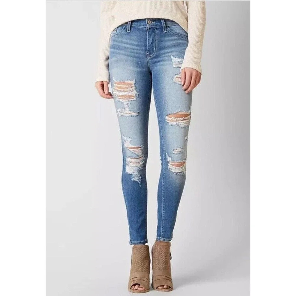 KanCan Women’s Mid-Rise Skinny Stretch Jean Size 29